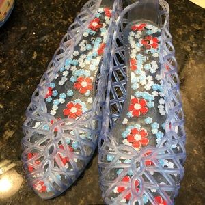 VTG “Jellies”. Flats 1/2” heel Slip Ons Size 6
